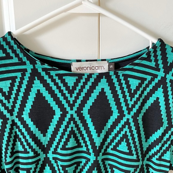 Veronica M Geometric Diamond Print Green and Black Ruched Dress - Picture 4 of 8